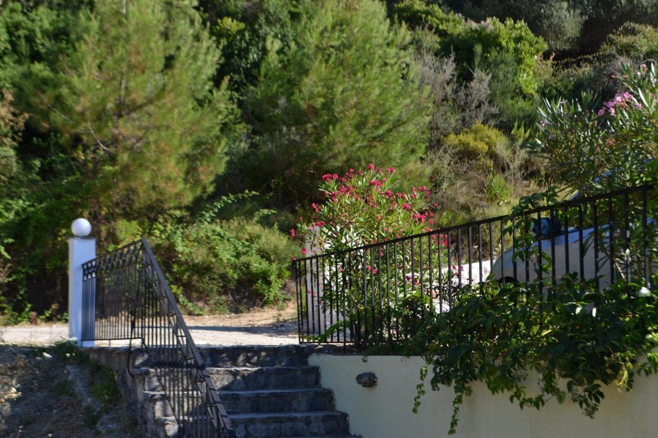 Giannatos Studios- Isabella Poros  Exterior foto